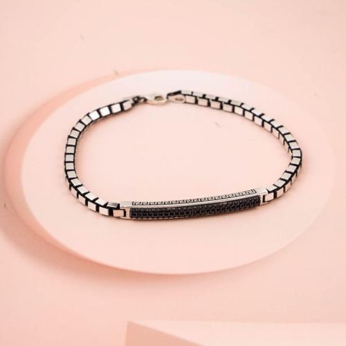 Onyx Link Bracelet