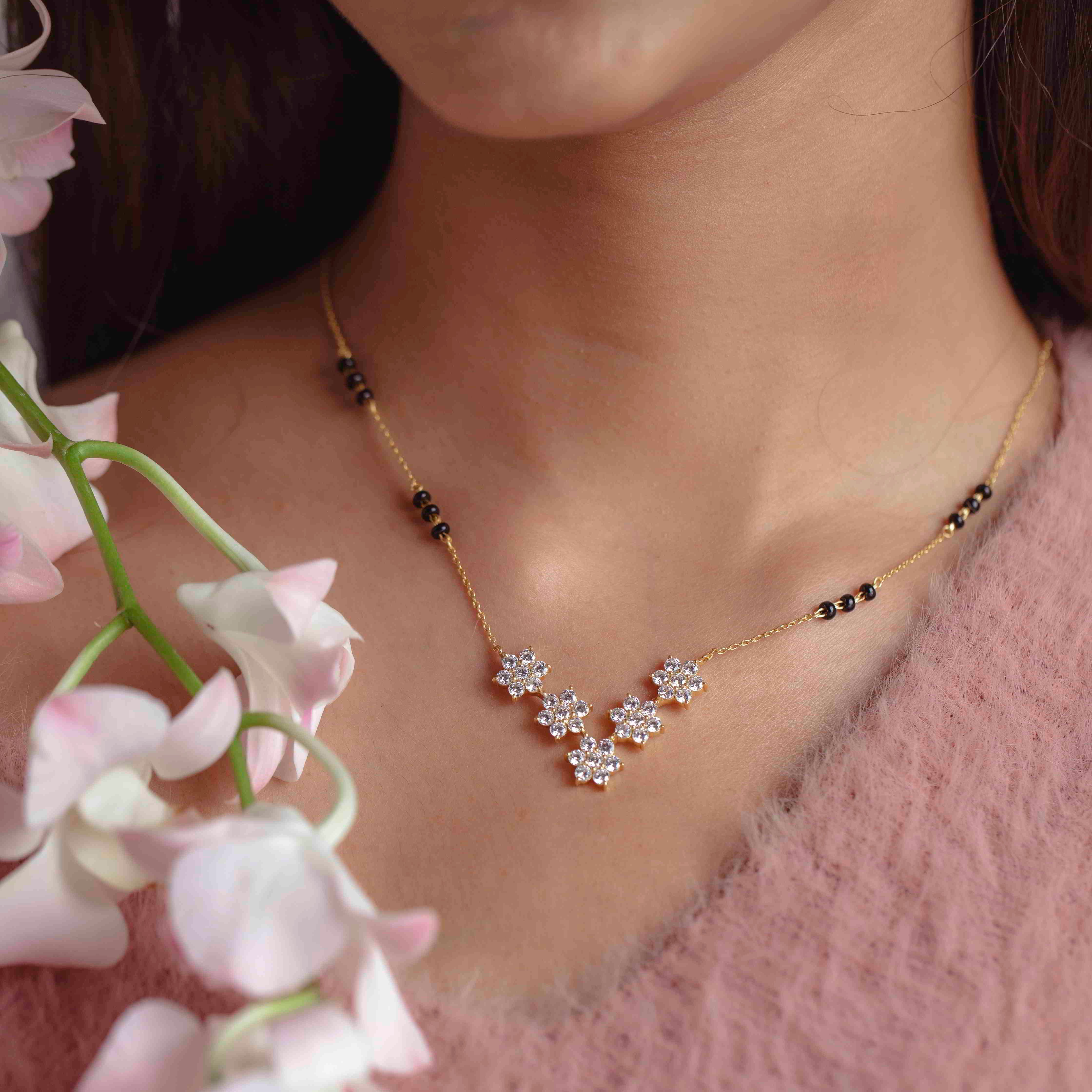 Flower Cluster Mangalsutra