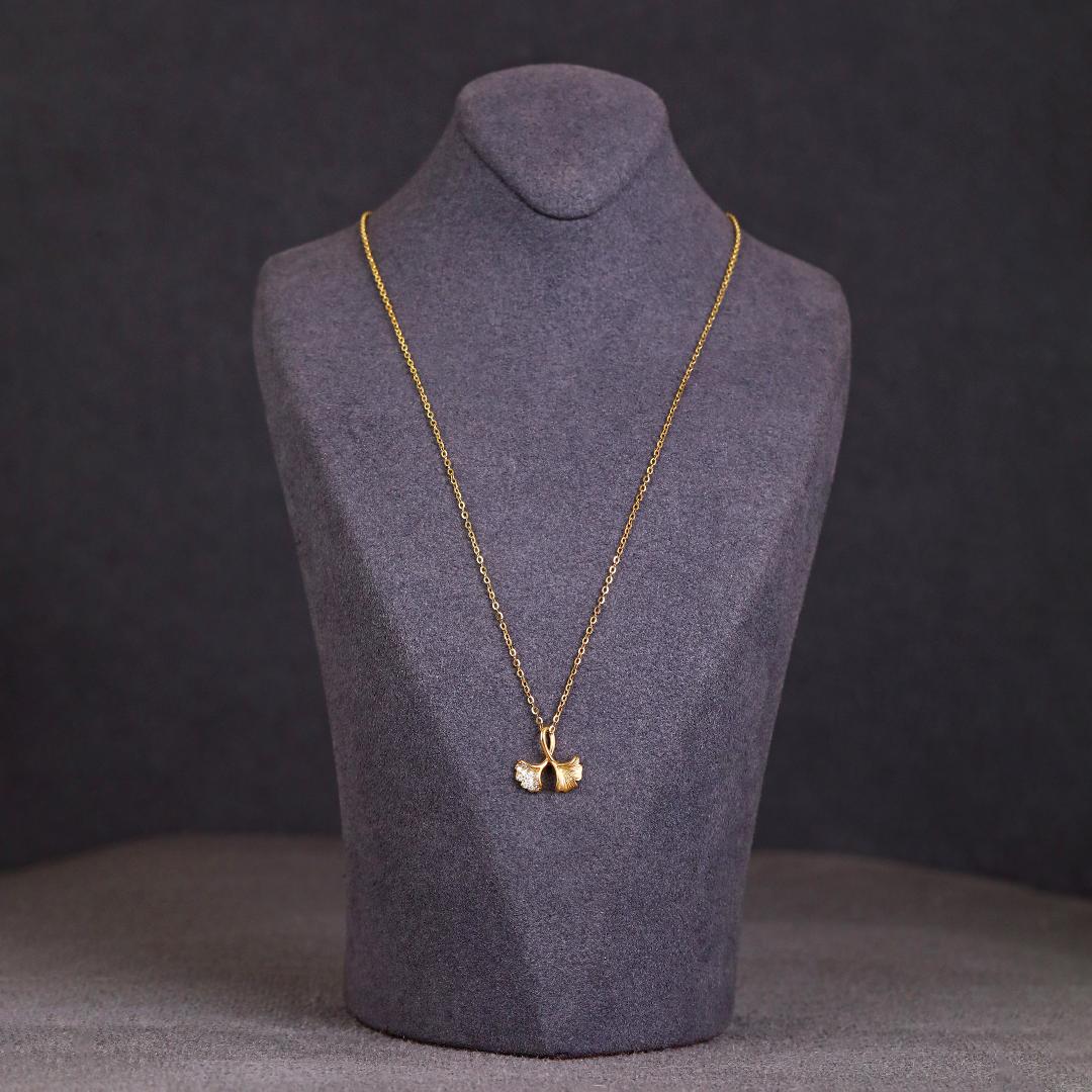 Bloom Crest Neckchain