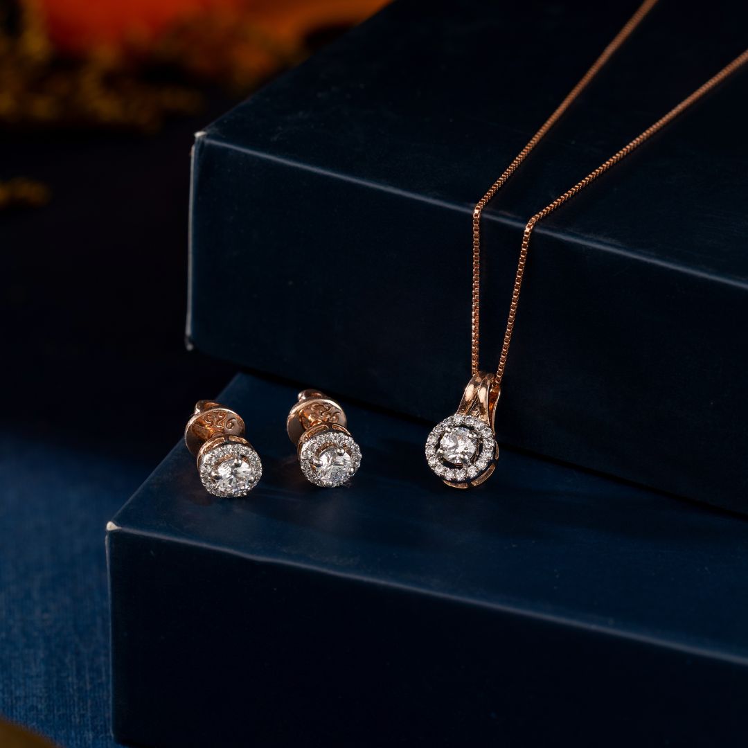 Amera Pendant Set