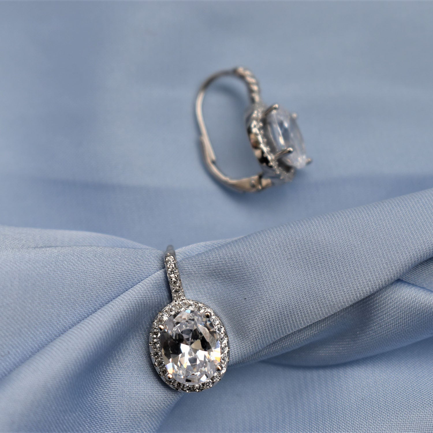 Oval Solitiare Hoops
