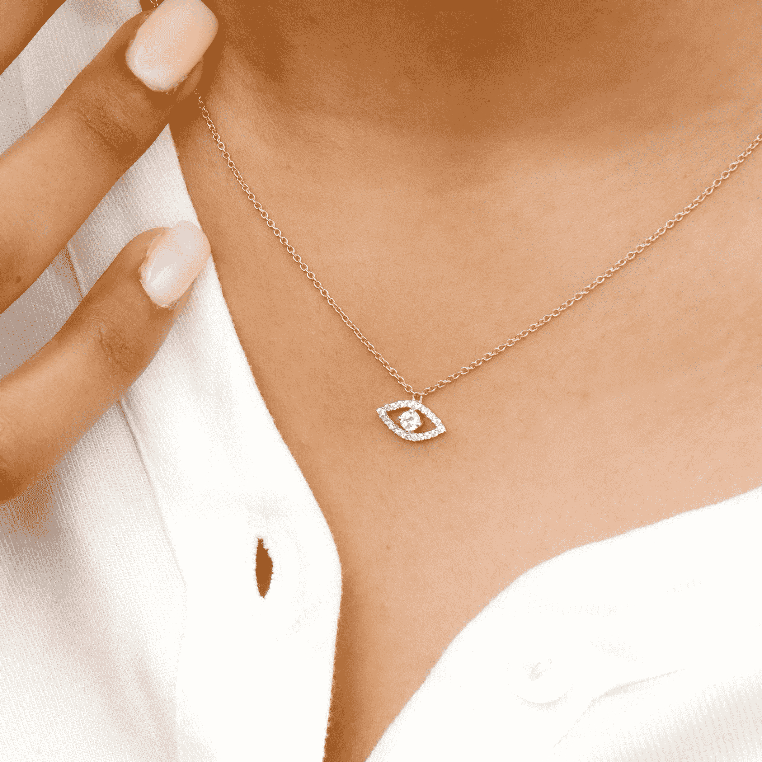 Classic Evil Eye Neck-liner