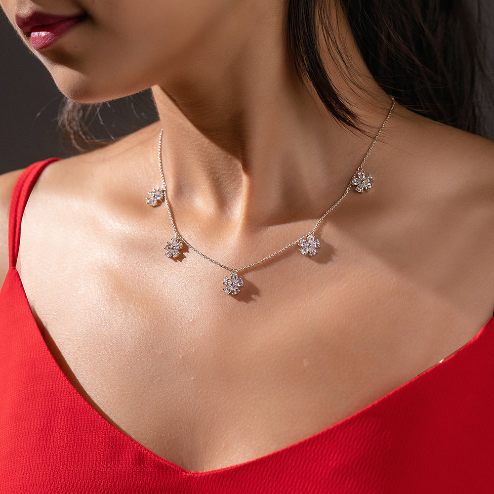 5 Floret Necklace