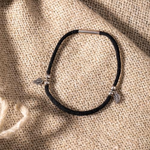 Leafy Delight Elastic Anklet