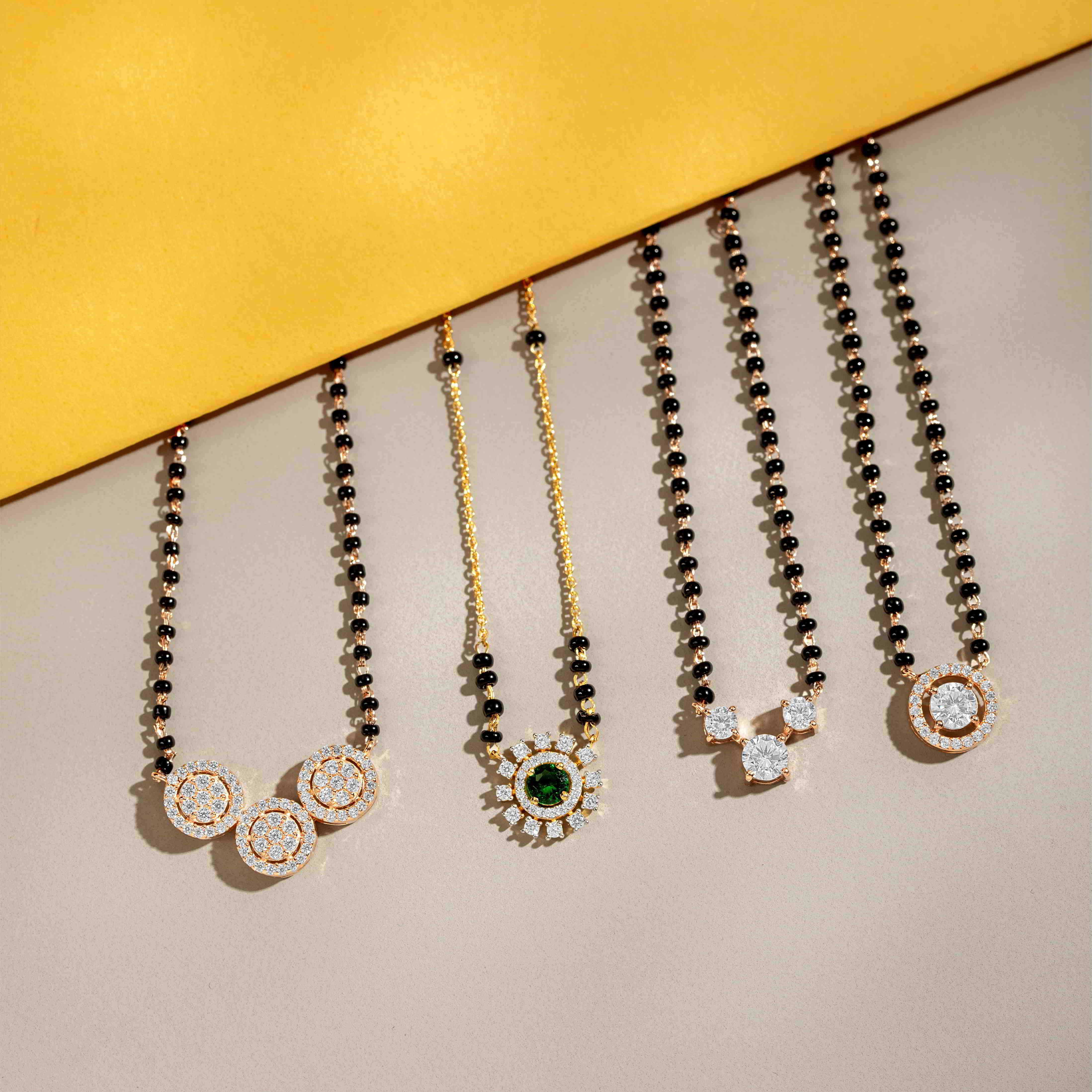 Emerald Halo Mangalsutra