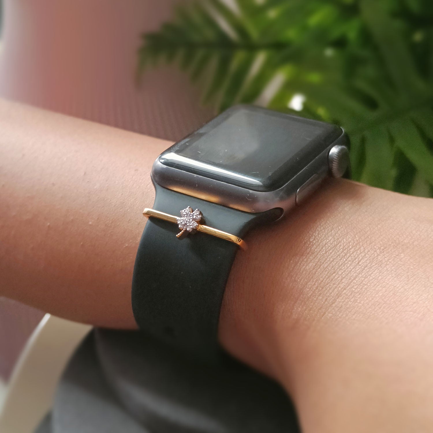 Clover Leaf Slider
