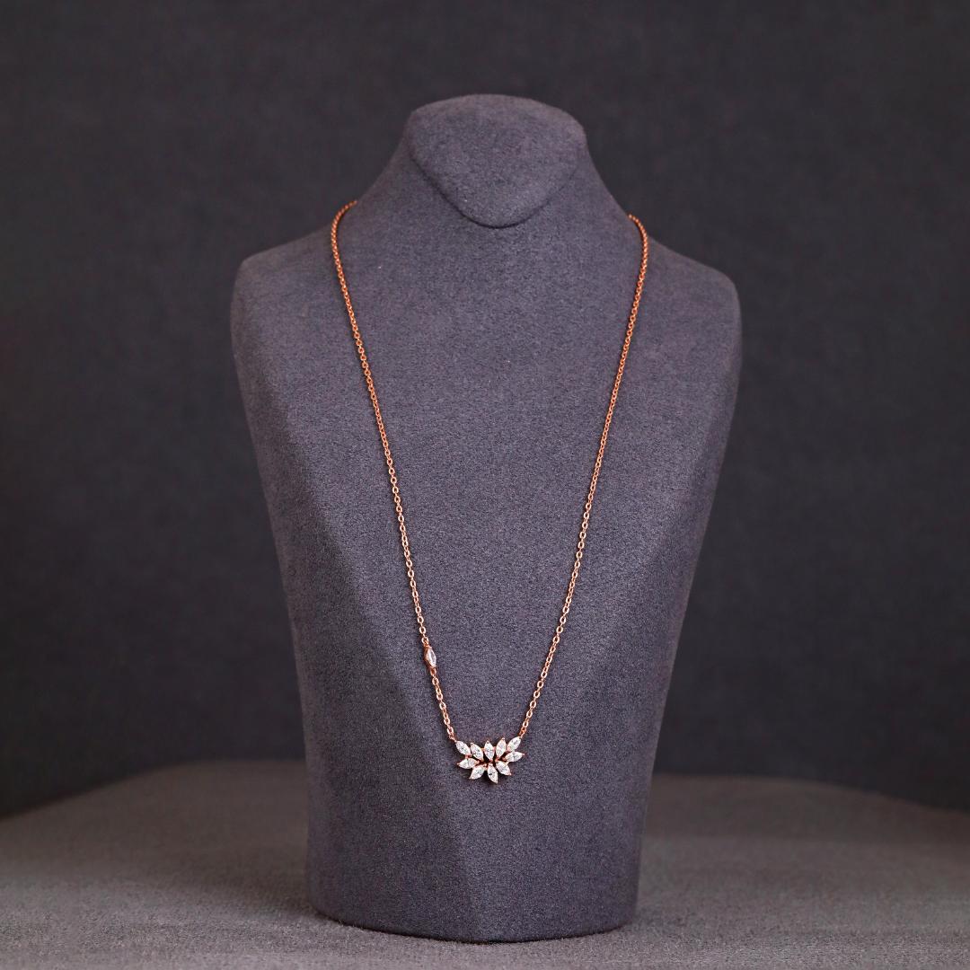 Marquise Bloom Neckchain