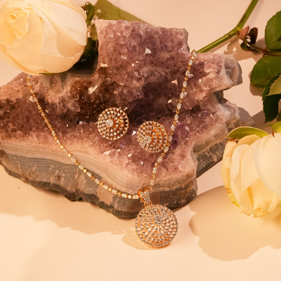 Radiant Spiral Preciosa Pendant Set