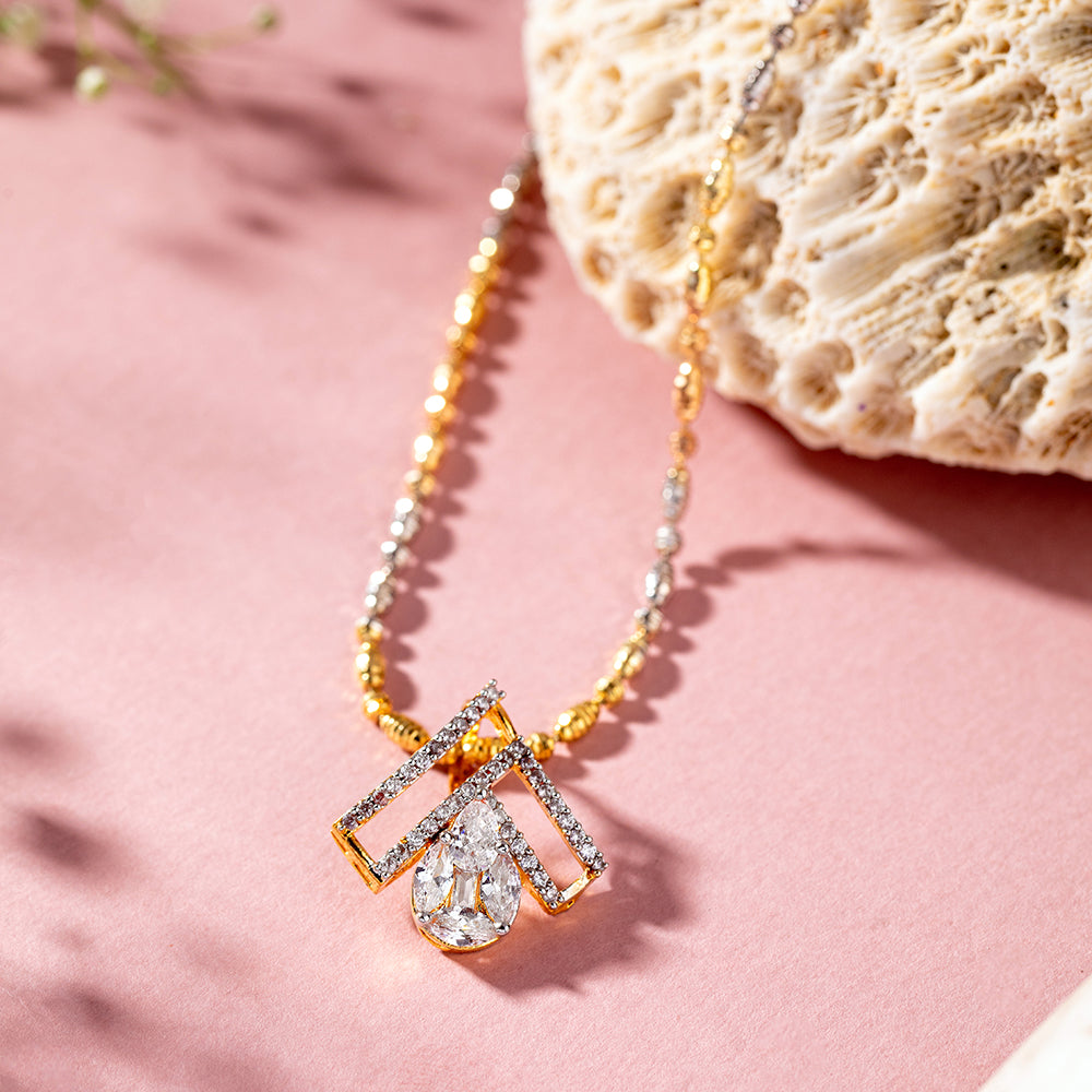 Diamond Shape Enchanting Pendant