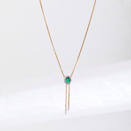 Emerald Lariat