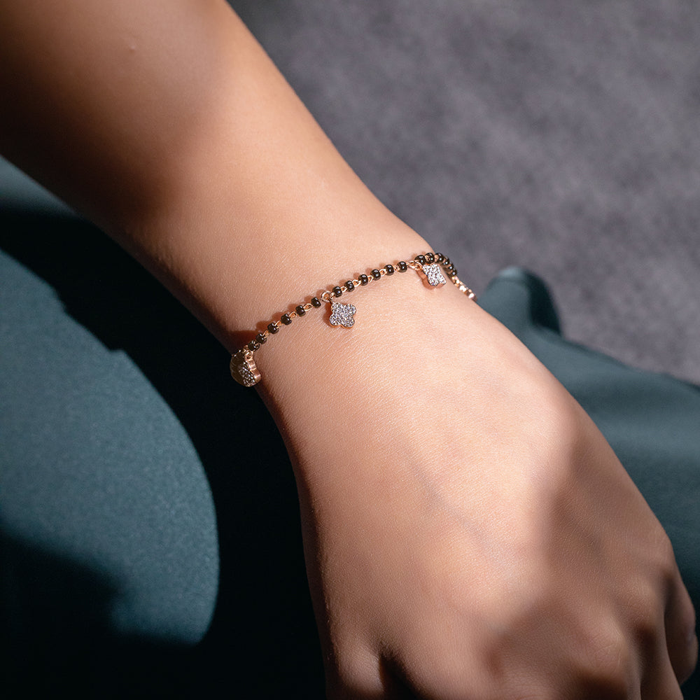 Clover Charm Mangalsutra