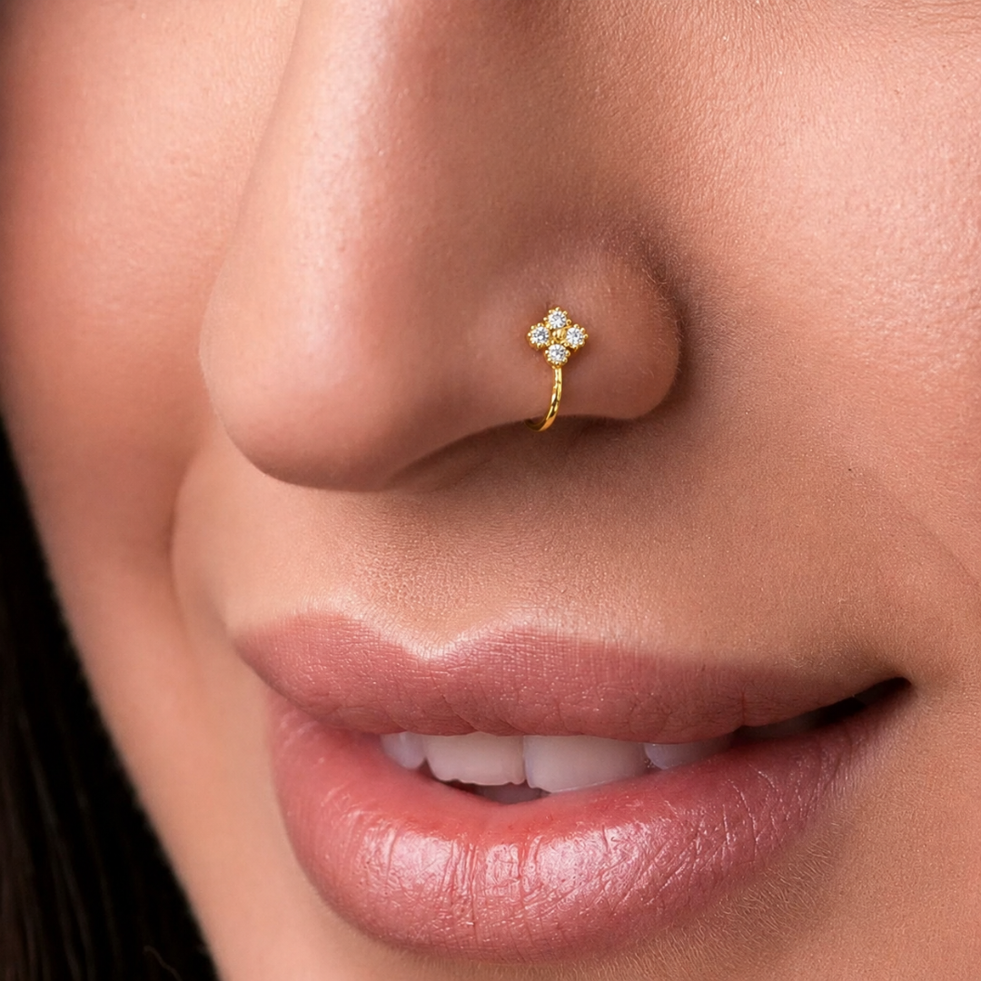 Quatre Pressable Nose Pin