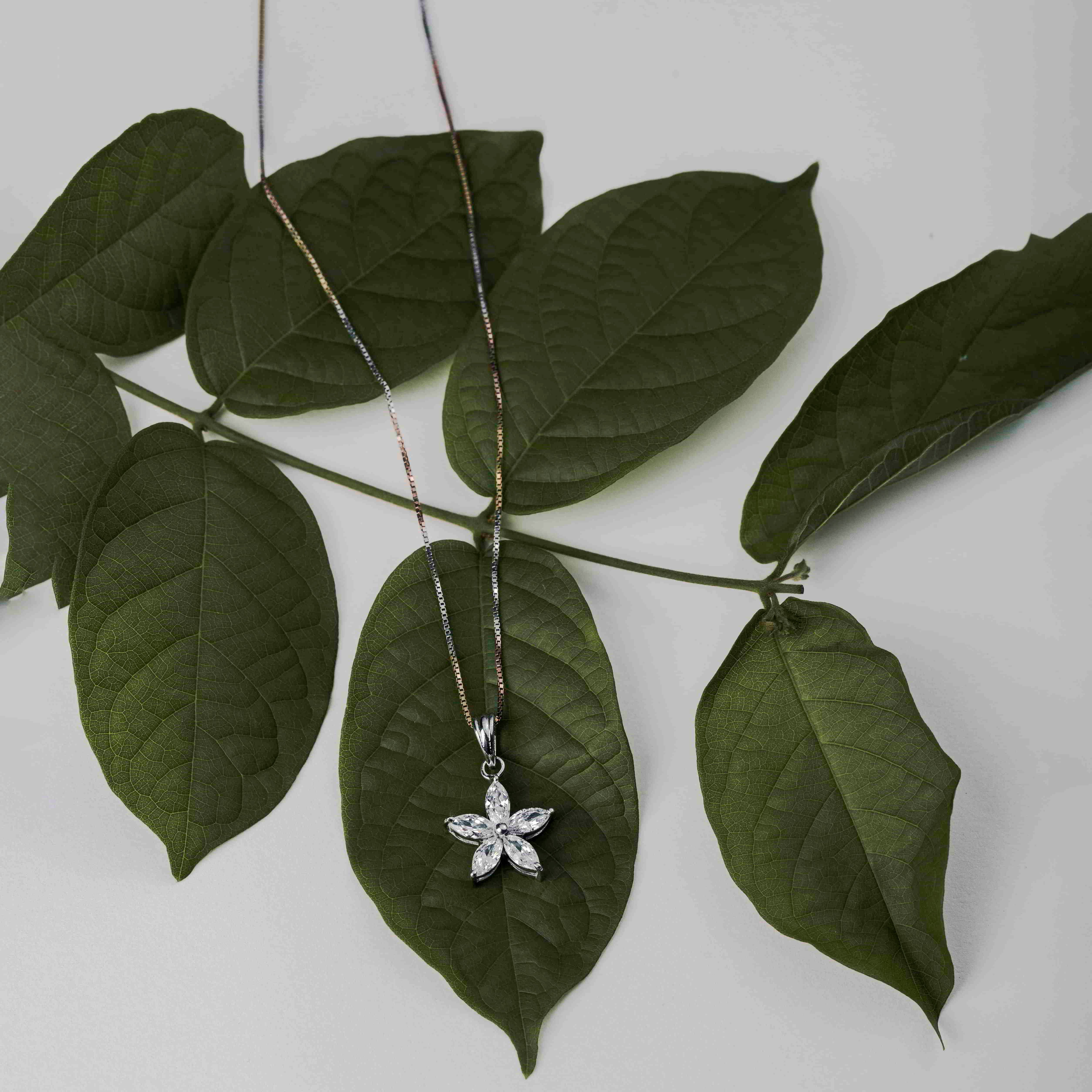 Chic Floral Pendant