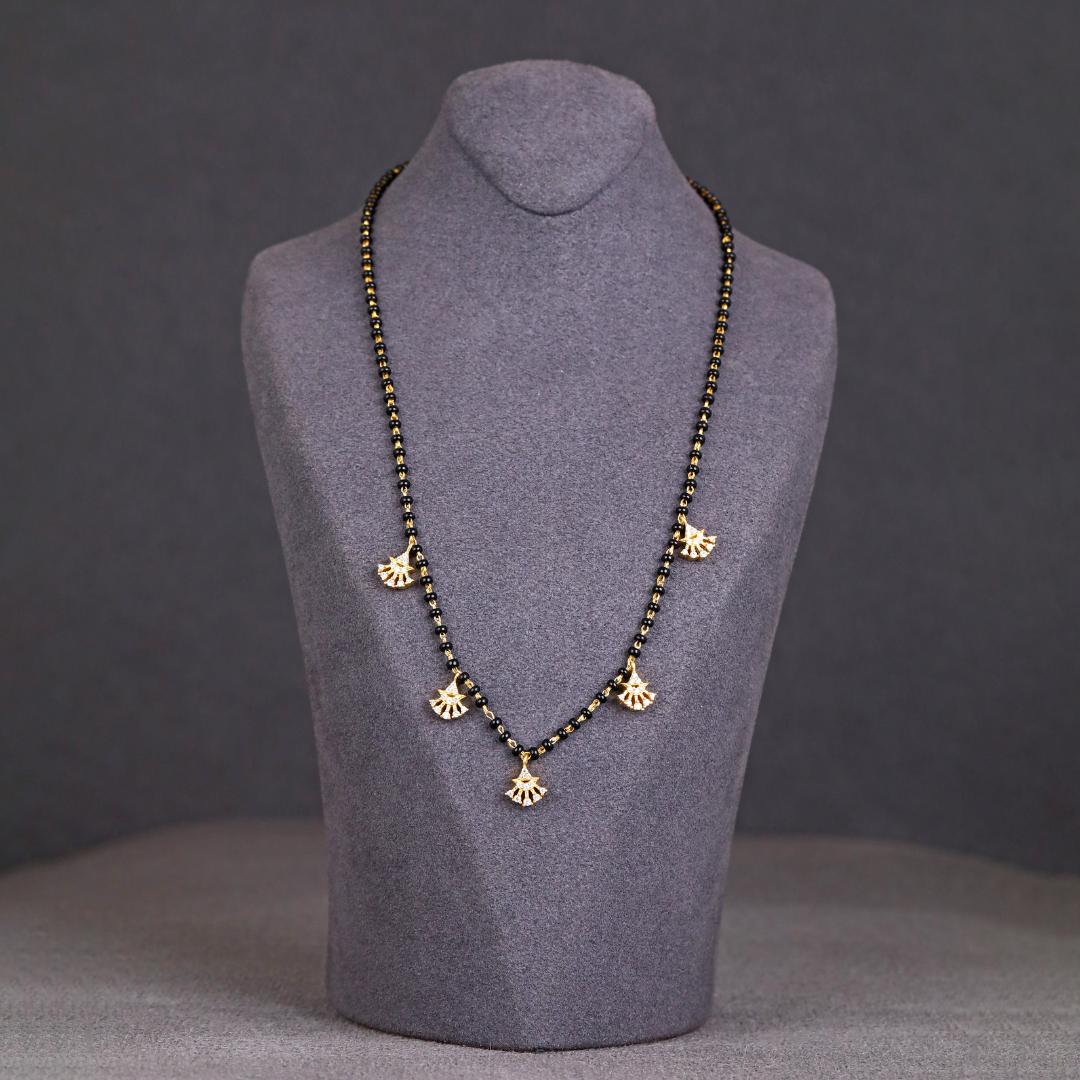 Gold Harmony Cluster Mangalsutra