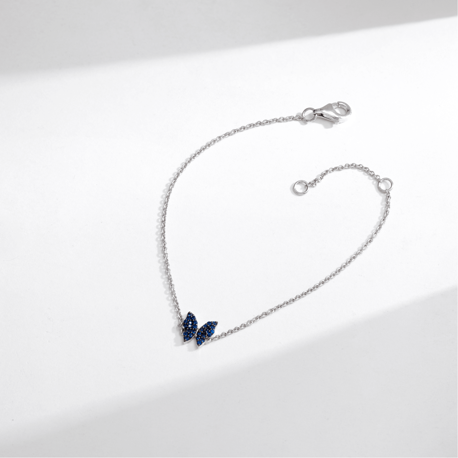 Dainty Butterfly Wristliner